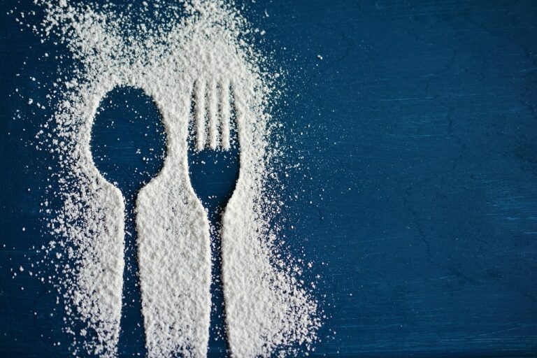 new year background, spoon, fork, full hd wallpaper, cool backgrounds, mac wallpaper, laptop wallpaper, free background, free wallpaper, 4k wallpaper, desktop backgrounds, cutlery, icing sugar, wallpaper hd, windows wallpaper, beautiful wallpaper, wallpaper 4k, silhouette, eat, 4k wallpaper 1920x1080, powdered sugar, wallpaper, hd wallpaper, background